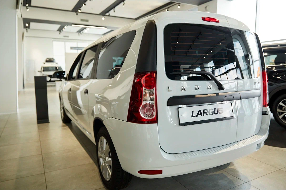 Lada Largus в Казани - еще фото